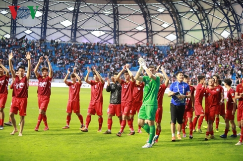 ĐT Việt Nam là đội đầu tiên tiến vào tứ kết Asian Cup 2019 và là đại diện duy nhất còn sót lại của Đông Nam Á tại giải tính đến thời điểm này. (Ảnh: Hai Tép).