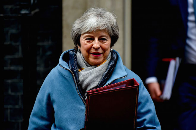 Thủ tướng Anh Theresa May phải trở lại Brussels (Bỉ) để bàn thảo với các nhà lãnh đạo EU về những điều khoản nhượng bộ. 		                                                                                Ảnh: PA