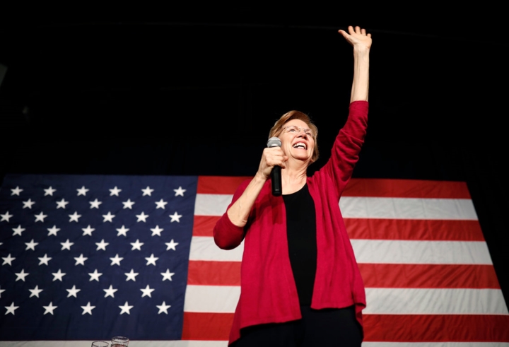 Thượng nghị sĩ bang Massachusetts Elizabeth Warren: Trong một video đăng tải trên website ngày 31/12/2018, Thượng nghị sĩ Elizabeth Warren thông báo bà sẽ ra tranh cử trong cuộc bầu cử Tổng thống năm 2020. Bà Warren khẳng định tầm nhìn của bà là bảo vệ tầng lớp trung lưu mà theo bà thì họ 