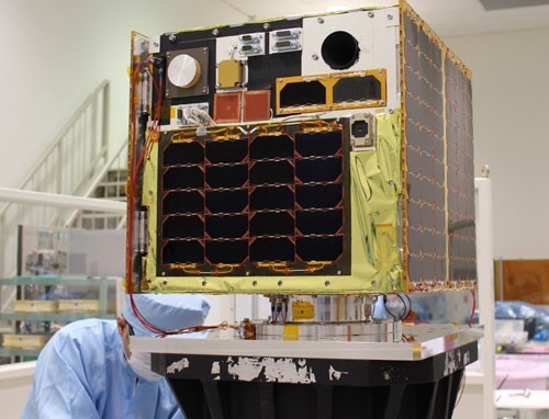 MicroDragon satellite on vibration test for the last time (Source: VNSC)
