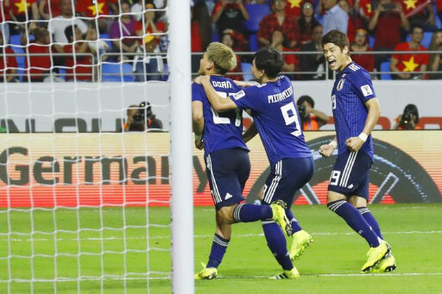 Nhật Bản đang chơi khá hay sau khi dẫn bàn