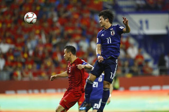 Nhật Bản không thể tìm thêm được bàn thắng ở hiệp 2, dù đội tuyển Việt Nam đã dâng cao