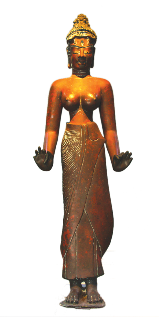 Tượng Bồ-tát Tara-Lokesvara, bảo vật quốc gia tại Bảo tàng Điêu khắc Chăm. Ảnh: ANH CHUNG