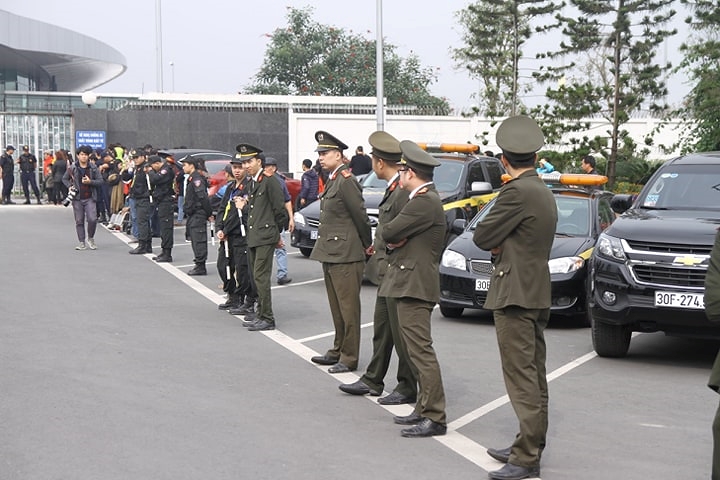 Lực lượng an ninh được tăng cuòng và thắt chặt tại sân bay Nội Bài.