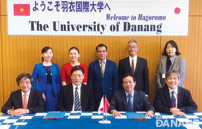 Đại học Đà Nẵng ký kết hợp tác với đại học ở Osaka.