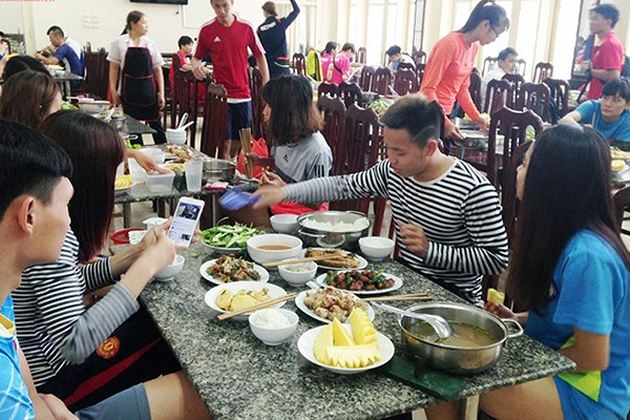 NGHỊ QUYẾT: Quy định mức chi và việc sử dụng kinh phí thực hiện chế độ dinh dưỡng đối với huấn luyện viên, vận động viên thể thao thành tích cao trên địa bàn thành phố Đà Nẵng
