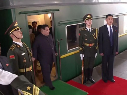 Báo Nhật nói Kim Jong-un có thể tới Việt Nam bằng đoàn tàu bọc thép