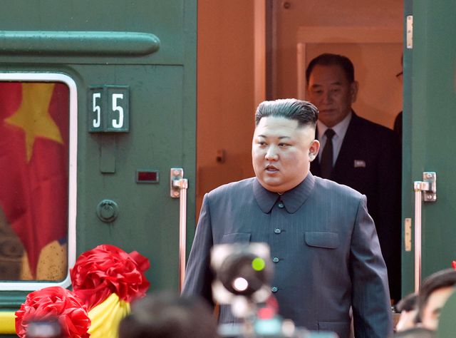 Vì sao ông Kim Jong-un chọn đi tàu tới Việt Nam?