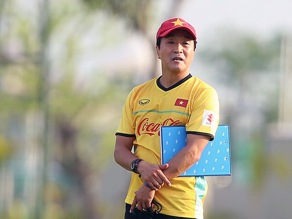 Main man: Lee Young-jin will coach the U22 team at the upcoming SEA Games. — Photo vff.org.vn Read more at http://vietnamnews.vn/sports/505927/lee-young-jin-to-lead-vn-u22-team-at-sea-games.html#fAy3ctPbDp0ARXtZ.99