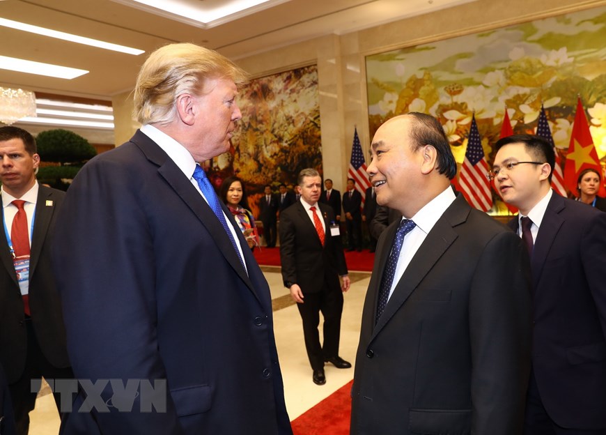 Thủ tướng Nguyễn Xuân Phúc hội kiến Tổng thống Hoa Kỳ Donald Trump. (Ảnh: Thống Nhất/TTXVN)