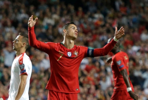 Vòng loại EURO 2020: Ronaldo chấn thương, Bồ Đào Nha bị Serbia chia điểm