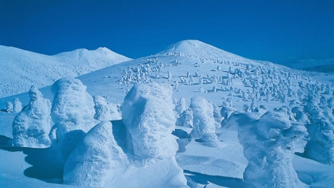 Núi Hakkoda của Aomori-điểm trượt tuyết nổi tiếng.