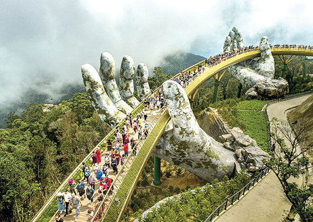 The Cau Vang (Golden Bridge).