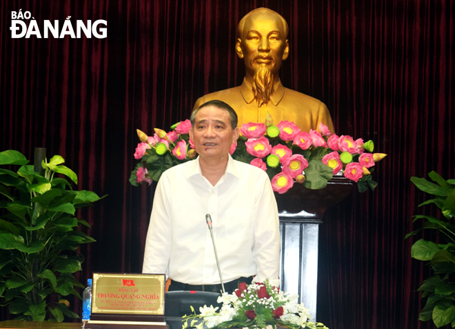 Tổng Bí thư, Chủ tịch nước Nguyễn Phú Trọng đón Chủ tịch Quốc hội Lào Pany Yathotou.  				             Ảnh: TTXVN