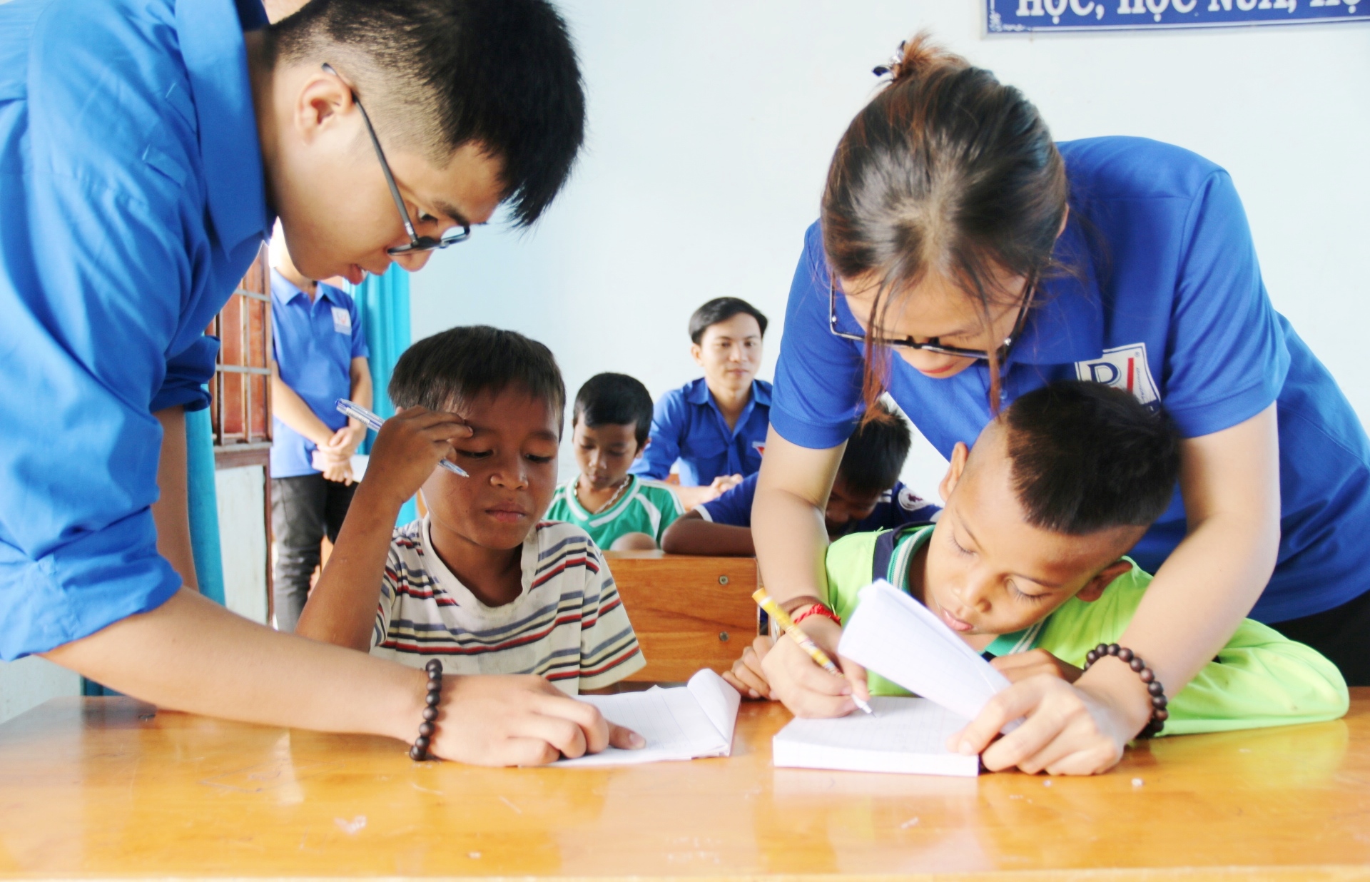 Teaching poor children in remote and mountainous areas