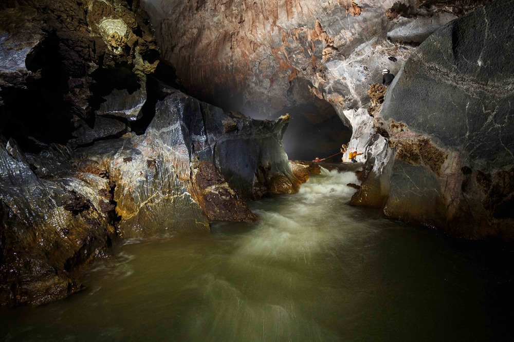 Part of the river found in the world’s biggest cave Son Doong