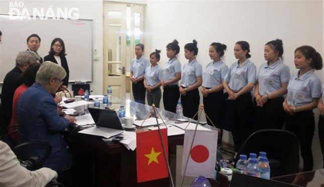  Students from the Nursing Faculty of the Nursing Faculty at the Da Nang-based Phuong Dong Junior College attending an interview sessions for opportunities to join internships in Japan  