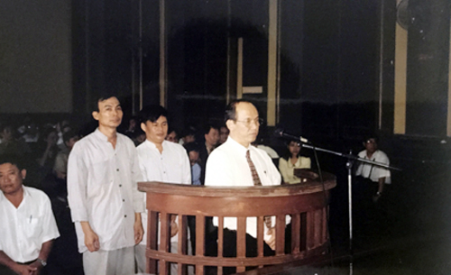 Bộ Tư pháp lên tiếng về vụ ông Trịnh Vĩnh Bình kiện Chính phủ