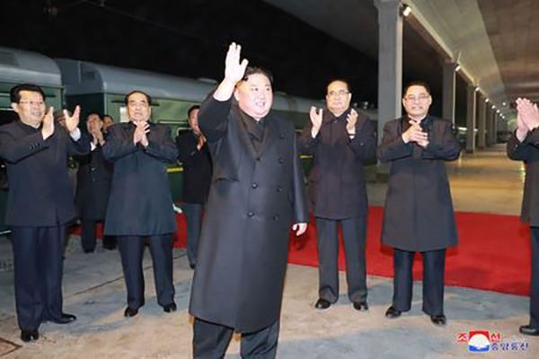 KCNA: Nhà lãnh đạo Triều Tiên Kim Jong-un lên đường thăm Nga