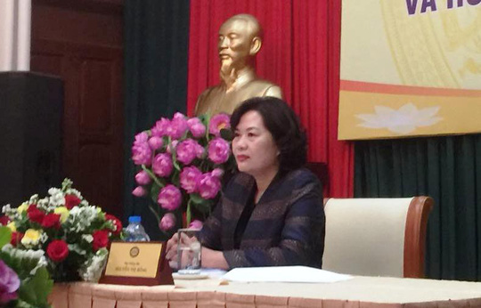 Phó thống đốc NHNN Nguyễn Thị Hồng chủ trì cuộc họp báo