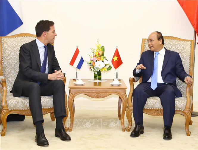  Thủ tướng Chính phủ Nguyễn Xuân Phúc họp hẹp với Thủ tướng Vương quốc Hà Lan Mark Rutte. 