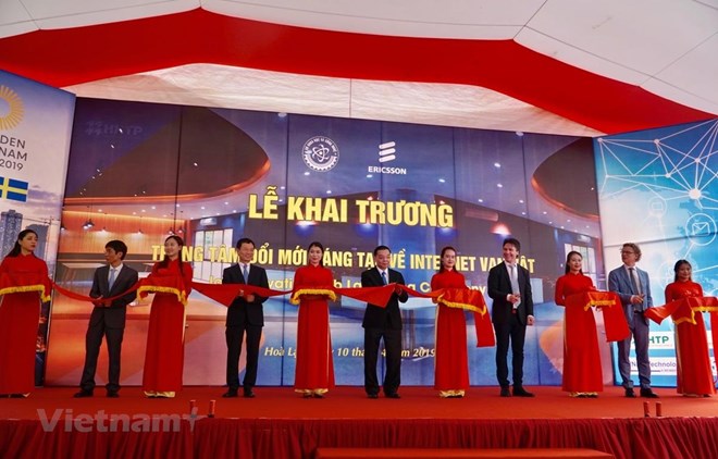 Viet Nam's first IoT Innovation Hub launched - Da Nang Today - News ...