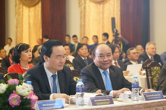 Thủ tướng Nguyễn Xuân Phúc tham dự diễn dàn Nguồn nhân lực Việt Nam tại TP Hồ Chí Minh.