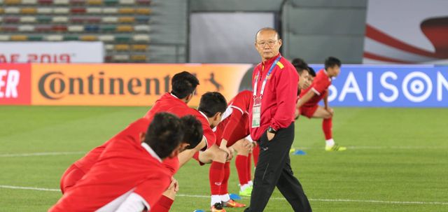 Thầy Park đánh giá cao lực lượng hiện tại của bóng đá Việt Nam