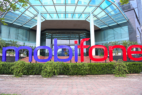 Trụ sở của Tổng công ty viễn thông Mobifone nằm ở quận Cầu Giấy, Hà Nội. Ảnh: Phạm Dự.