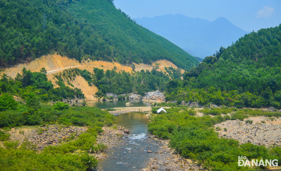 A panoramic view of the Vung Bot Stream which is located in the centre area of the Ta Lang and Gian Bi villages.