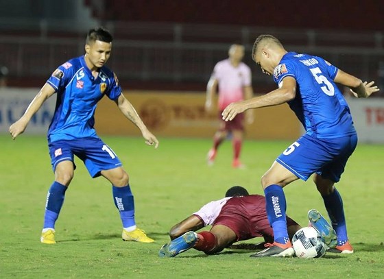 The V.League 1 came in 22nd overall in Asia, according to the latest rankings of the Asian Football Confederation.– Photo sggp.org.vn Read more at http://vietnamnews.vn/sports/518871/vleague-1-ranked-fifth-in-southeast-asia.html#RRLKgbFVyIXbHLEv.99