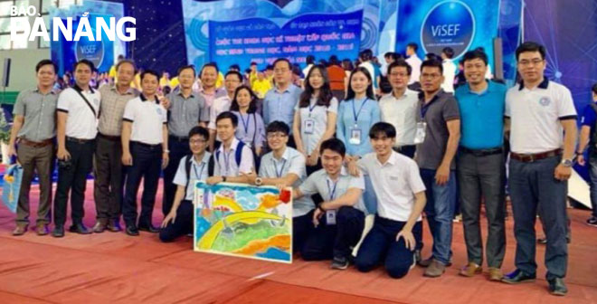 Đoàn học sinh Đà Nẵng tham gia hội thi kỹ thuật cấp quốc gia năm học 2018-2019 tại thành phố Hồ Chí Minh và đạt giải cao.       Ảnh: NG. PHÚ 