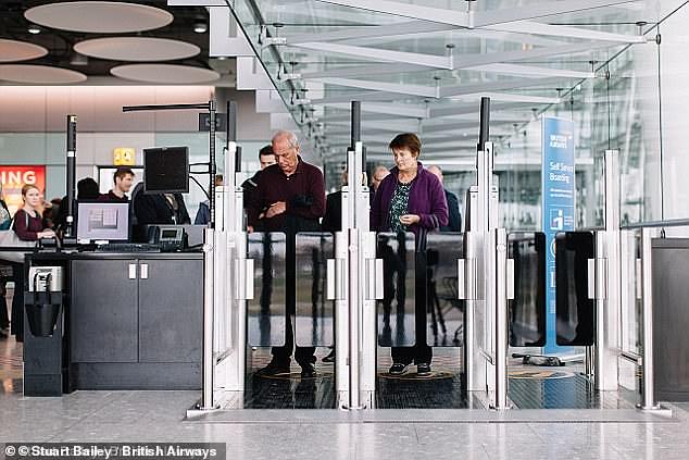 Có 78 triệu hành khách đi qua sân bay Heathrow mỗi năm. Ảnh: British Airways
