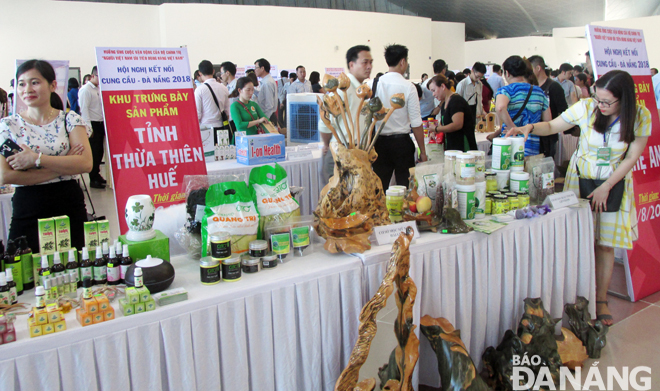 100 gian hàng tham gia Hội chợ triển lãm hàng Việt Nam