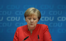 Chủ tịch CDU không muốn làm thủ tướng Đức trước năm 2021
