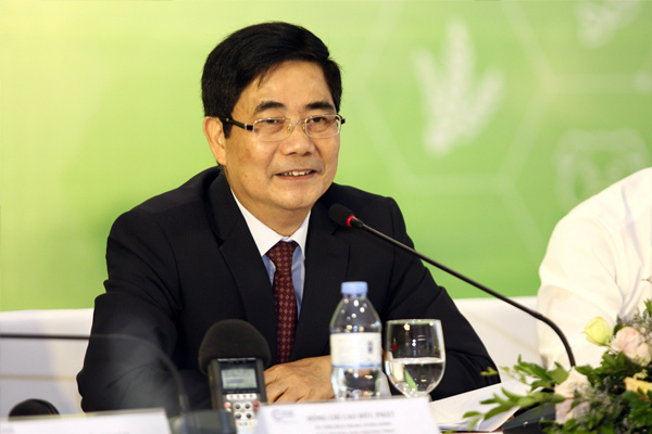 Ông Cao Đức Phát, Phó Trưởng ban Ban Kinh tế Trung ương phát biểu tại Hội thảo.