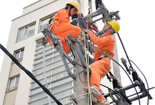 Bộ Công Thương lập 3 đoàn kiểm tra về việc điều chỉnh tăng giá điện