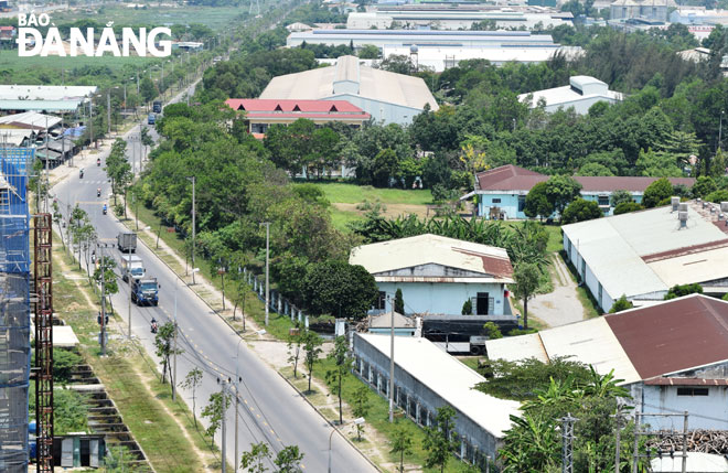 Một góc Khu công nghiệp Hòa Khánh, nơi đang được xây dựng khu công nghiệp sinh thái nhằm thúc đẩy khởi nghiệp, sáng tạo. Ảnh: HOÀNG HIỆP