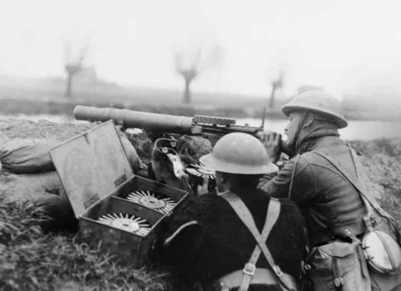 Quân đội Anh chiến đấu trong trận Hazebrouck, năm 1918./.