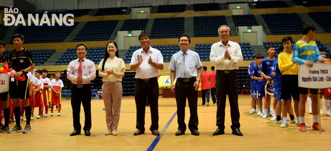 Representatives from the tournament’s organising board