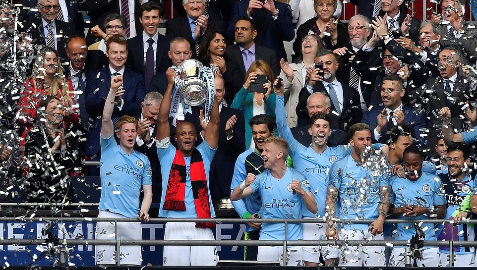 Thái tử William tham dự lễ trao giải cúp FA mùa này. Ảnh: Reuters