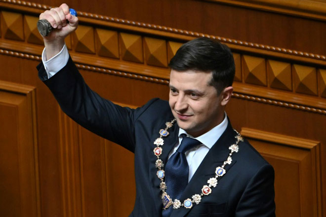 Tân Tổng thống Ukraine Volodymyr Zelensky tuyên thệ nhậm chức.Ảnh: AFP