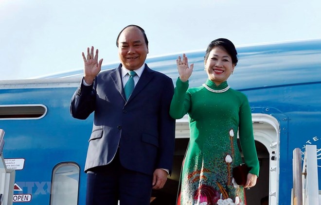 Prime Minister Nguyen Xuan Phuc and his spouse arrive in Moscow for official visit to Russia. (Photo: VNA)