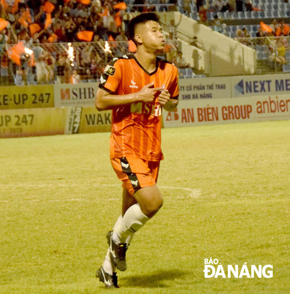 SHB DN’s striker Ha Duc Chinh