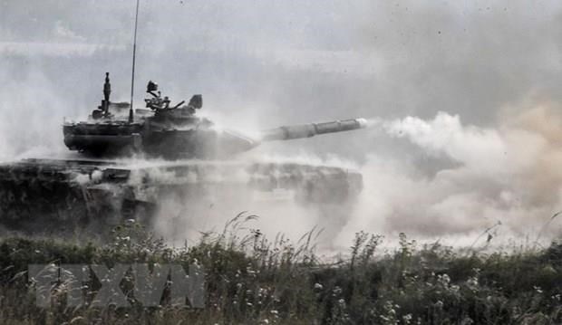 Nga chế tạo loại đạn pháo mới cho xe tăng T-72 và T-90 Mango-M