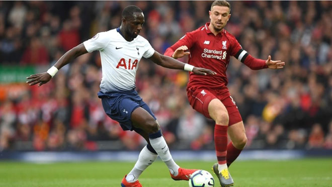 Dù được đánh giá cao hơn nhưng Liverpool của Henderson (áo đỏ) vẫn cần nỗ lực cao nhất trước Sissoko (áo trắng) cũng như các cầu thủ Tottenham trong trận chung kết UCL. Ảnh: UEFA