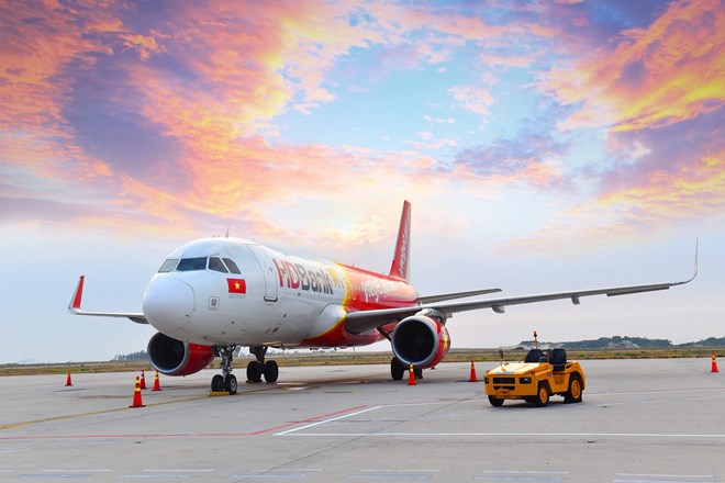 Vietjet offers 400,000 super-saving tickets priced only from 0 VND (excluding taxes and fees) on June 5, 6, and 7 (Photo: Vietjet Air)