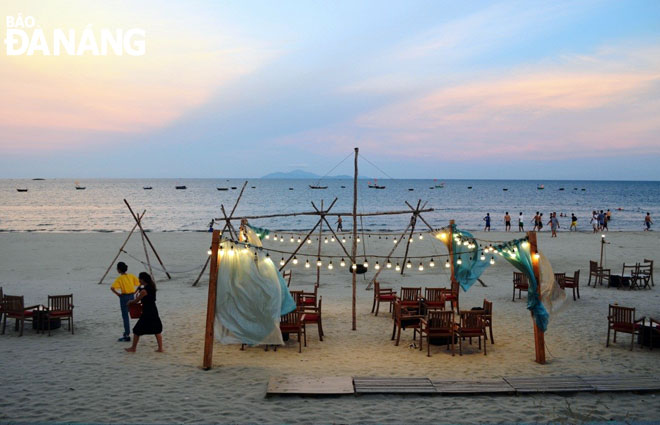 A coffee service space on the Man Thai Beach