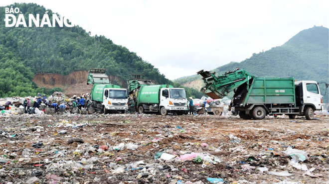 Bãi rác Khánh Sơn sắp đầy nên việc triển khai nâng cấp thành Khu xử lý chất thải rắn hiện đại là cần thiết trong tương lai gần (đến năm 2030) và khắc phục tình trạng ô nhiễm môi trường tại đây. 