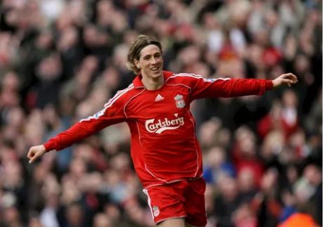 Torres khi còn khoác áo Liverpool